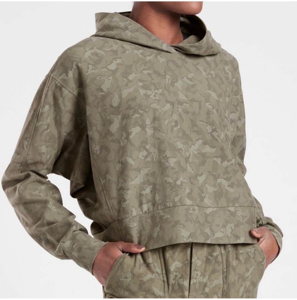 Athleta Hoodie Womens Small Green Farallon Printed Sweatshirt Pullover Cropped